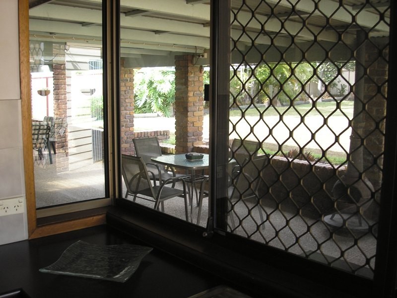 2 Sally Court, Capalaba QLD 4157