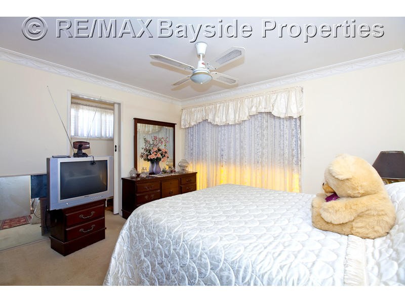 2 Cumberland Drive, Alexandra Hills QLD 4161