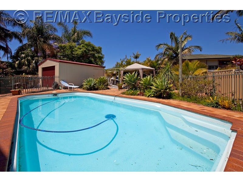 2 Cumberland Drive, Alexandra Hills QLD 4161