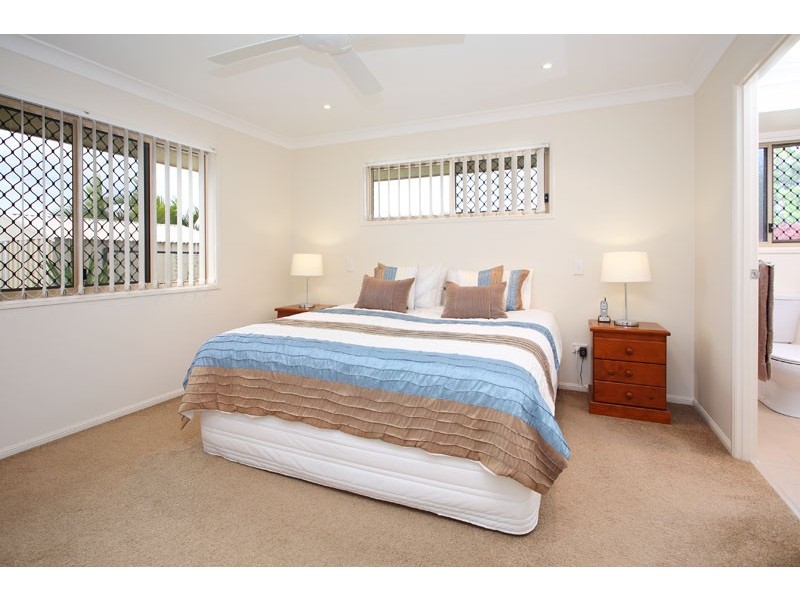 16 Alford Place, Wellington Point QLD 4160