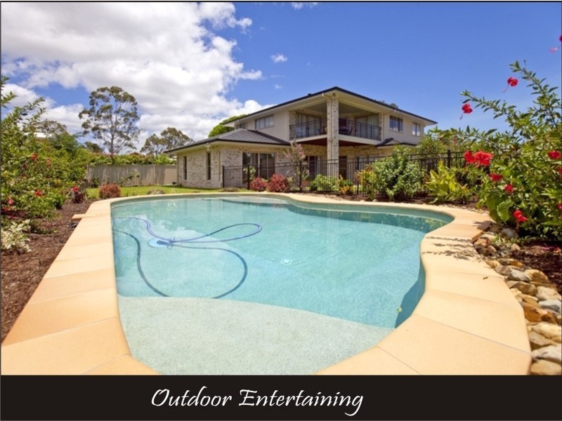 16 Riseborough Terrace, Cleveland QLD 4163