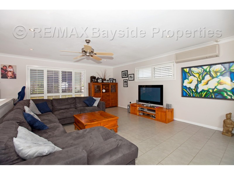 9 Cumberland Drive, Alexandra Hills QLD 4161