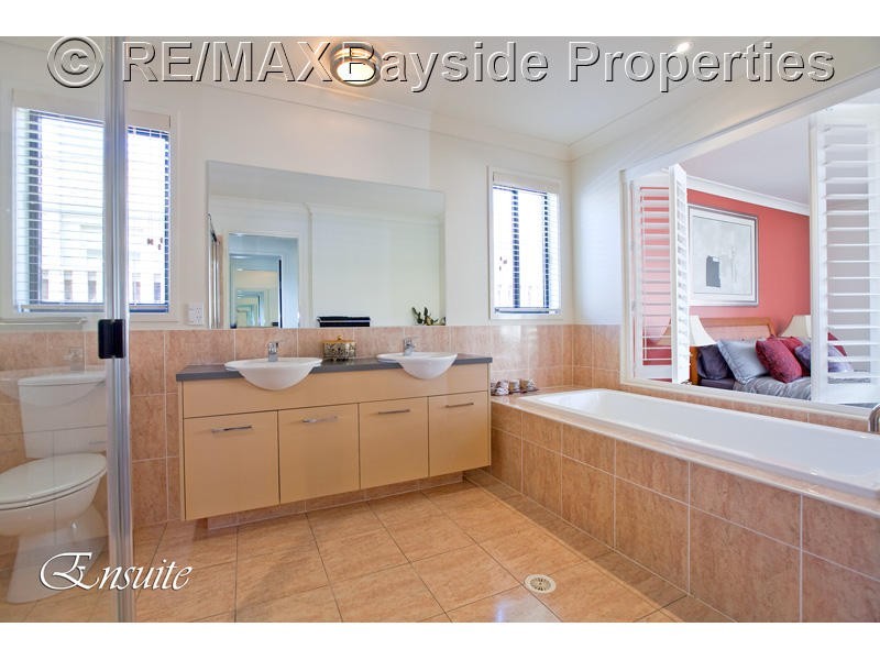 7 Balfour Place, Thornlands QLD 4164