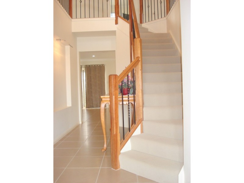 3  Cobby Court, Redland Bay QLD 4165