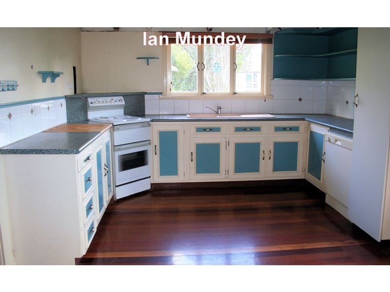 13 Cleveland Redland Bay Road, Thornlands QLD 4164