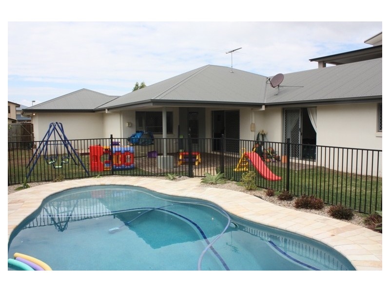 5 Waterville Drive, Thornlands QLD 4164