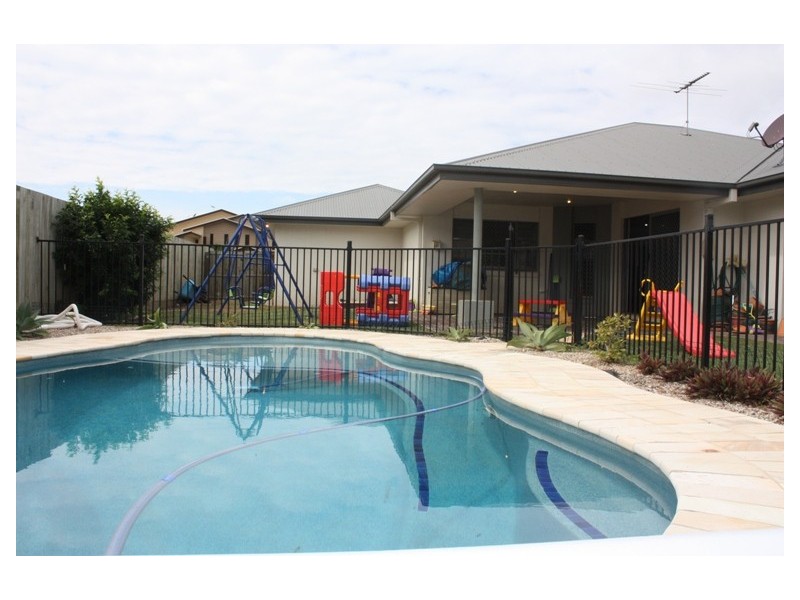 5 Waterville Drive, Thornlands QLD 4164