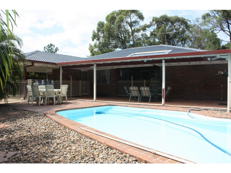 33 Alexandra Cct, Alexandra Hills QLD 4161