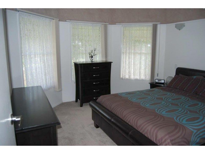 8 Estaway Court, Capalaba QLD 4157