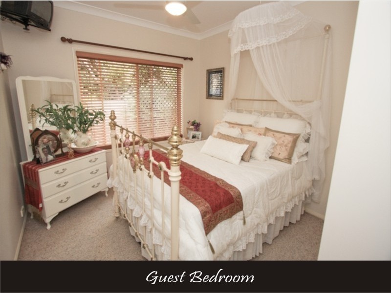 6 Fig Tree Place, Ormiston QLD 4160