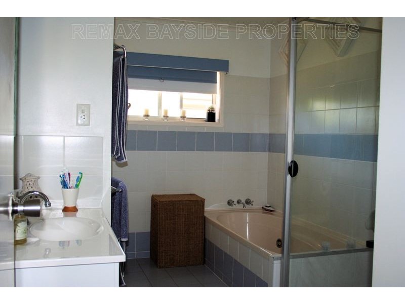 10 ESTELLE STREET, Birkdale QLD 4159