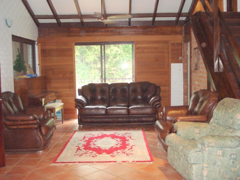 9-11 Jason Street, Cleveland QLD 4163