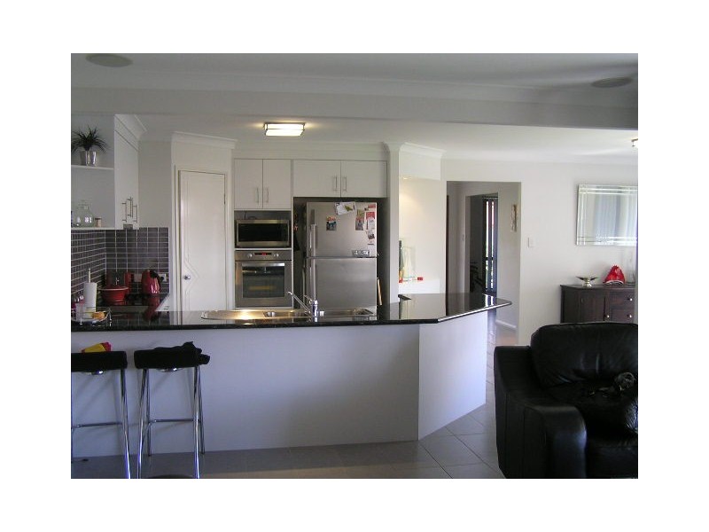 14 Alford Pl., Wellington Point QLD 4160