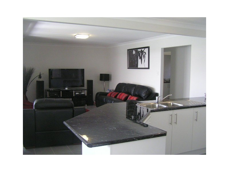 14 Alford Pl., Wellington Point QLD 4160