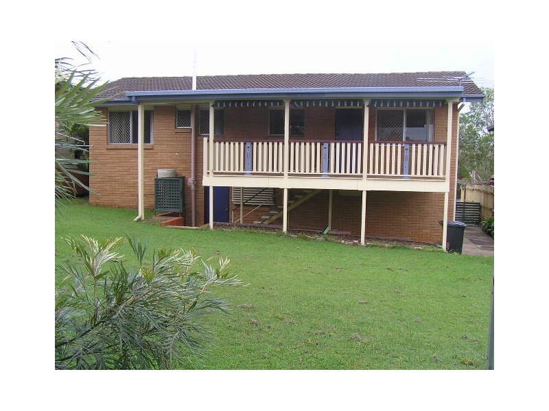 12 Meron St., Wynnum West QLD 4178