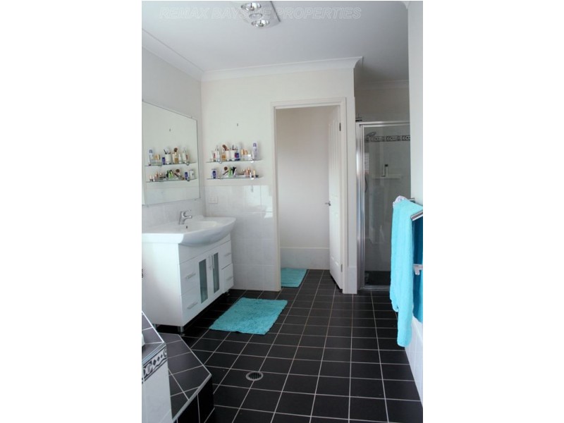 4 Caldwell Close, Thornlands QLD 4164