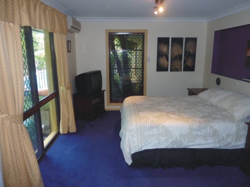 12 Manly Street, Birkdale QLD 4159