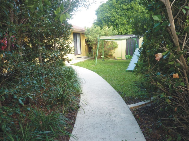 12 Manly Street, Birkdale QLD 4159