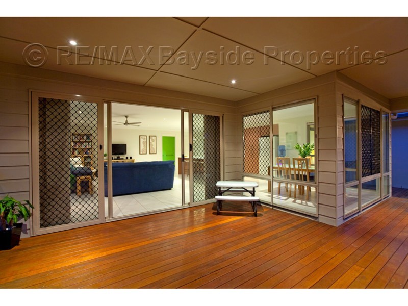 18 Gretchen Circuit, Thornlands QLD 4164