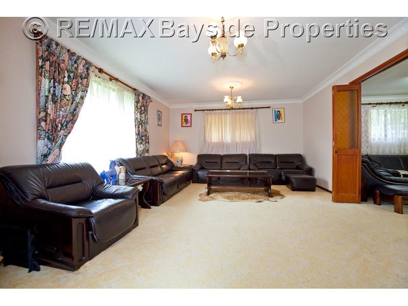 38 Whitehall Av, Birkdale QLD 4159