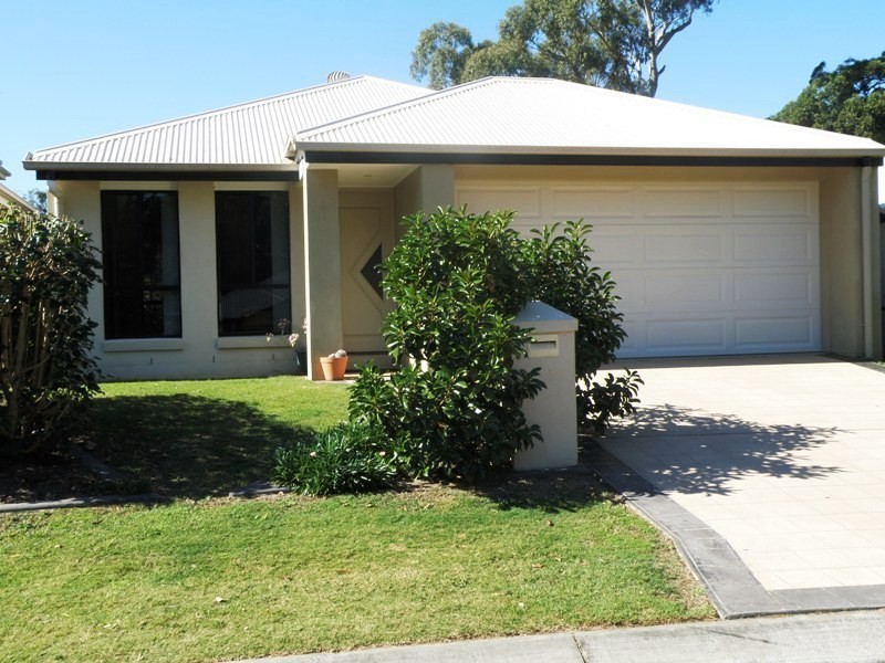 3 Merle Court, Birkdale QLD 4159