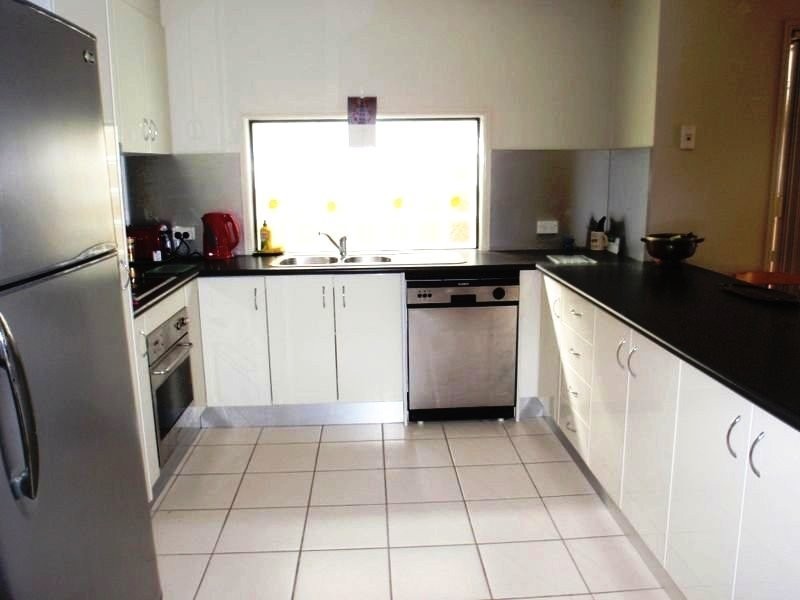 3 Merle Court, Birkdale QLD 4159