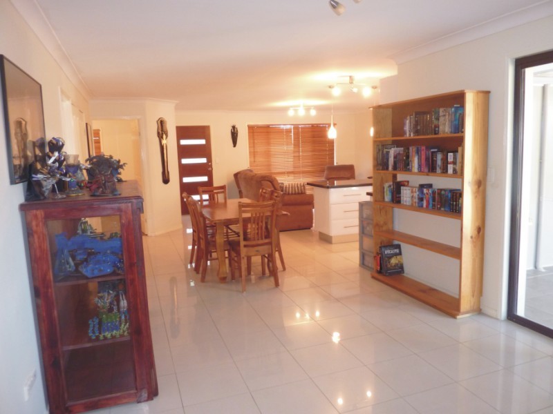 37 Ferndown Street, Alexandra Hills QLD 4161
