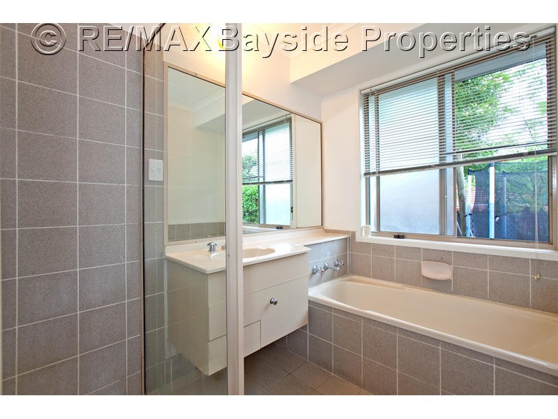 8 Trinity Court, Cleveland QLD 4163