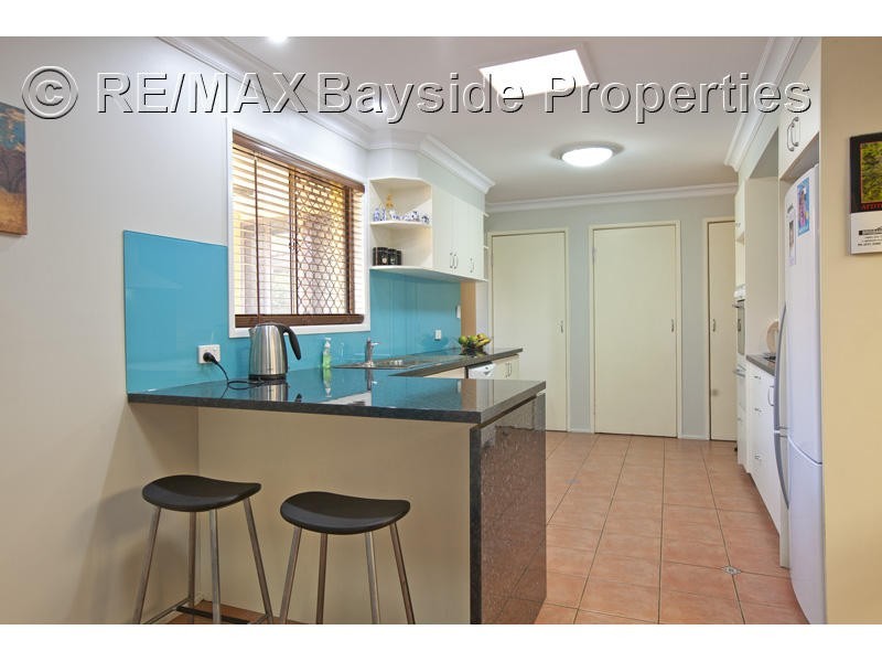 12 Manly Street, Birkdale QLD 4159