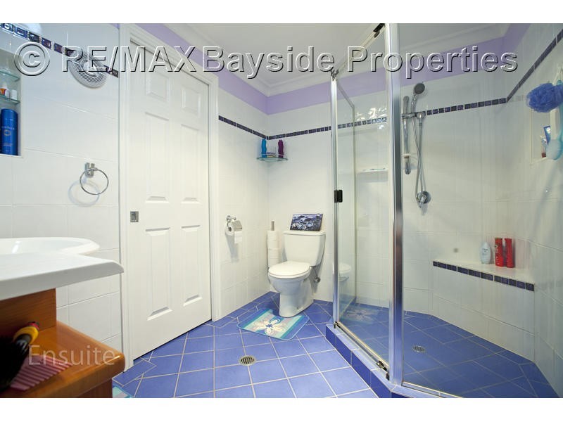 12 Manly Street, Birkdale QLD 4159