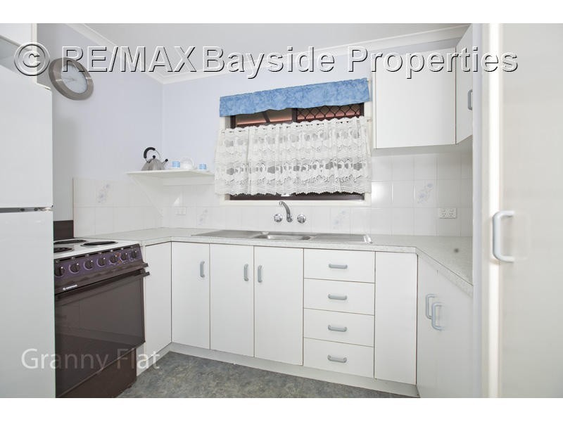 12 Manly Street, Birkdale QLD 4159