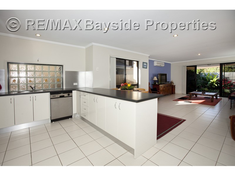 3  Merle Court, Birkdale QLD 4159