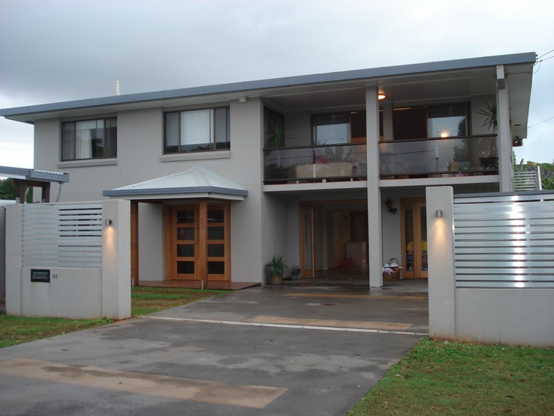 98  Long St., Cleveland QLD 4163