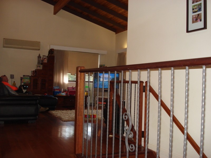 98  Long St., Cleveland QLD 4163