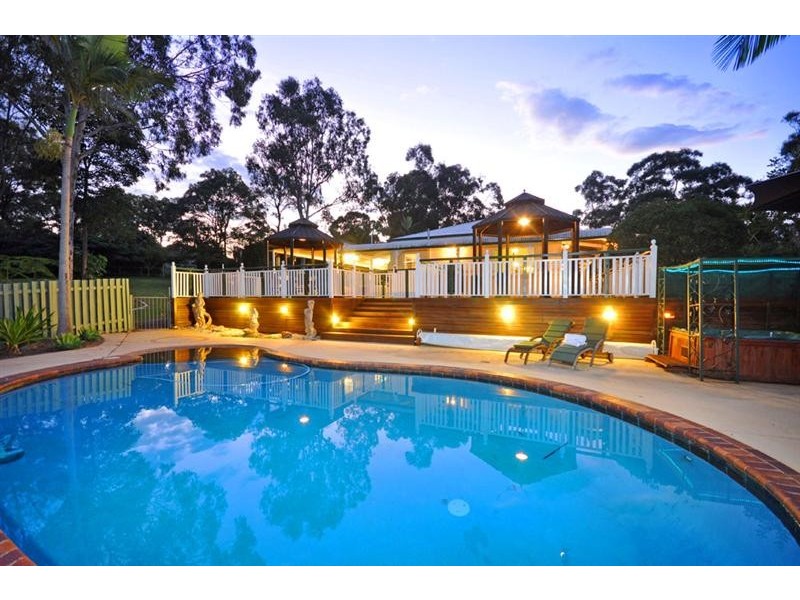 12 Timbertop Ct, Capalaba QLD 4157