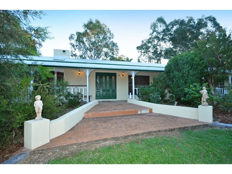 12 Timbertop Ct, Capalaba QLD 4157