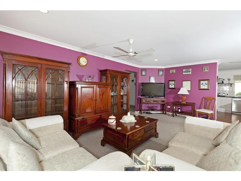 95 Allenby Rd., Wellington Point QLD 4160