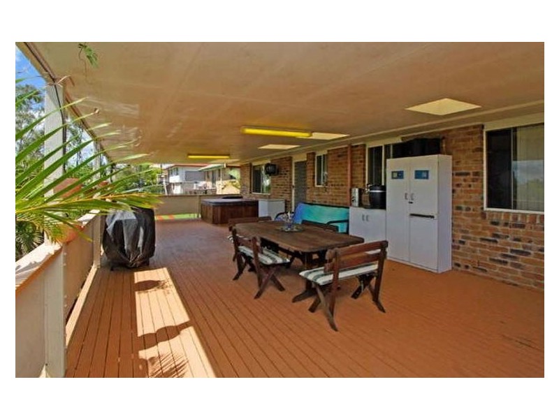 95 Allenby Rd., Wellington Point QLD 4160