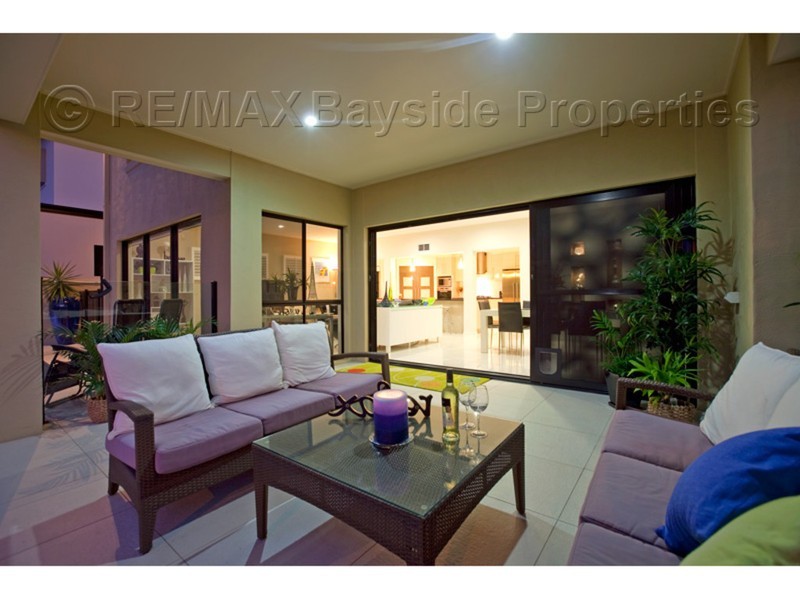 73 Beachcrest Road, Wellington Point QLD 4160