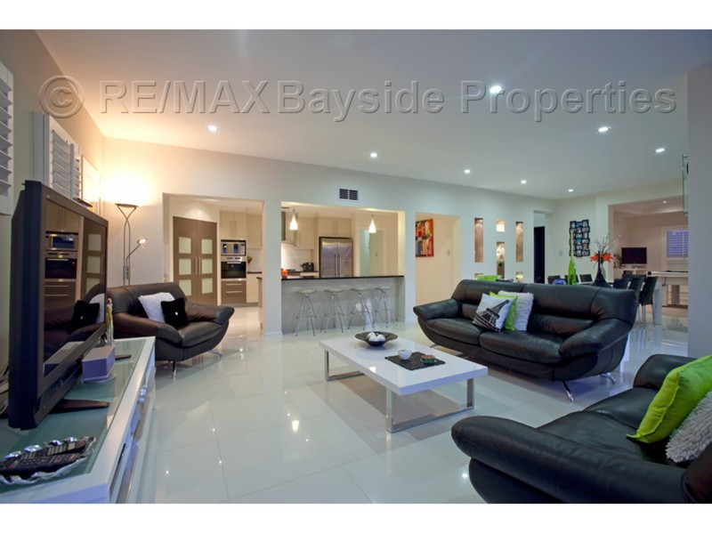 73 Beachcrest Road, Wellington Point QLD 4160