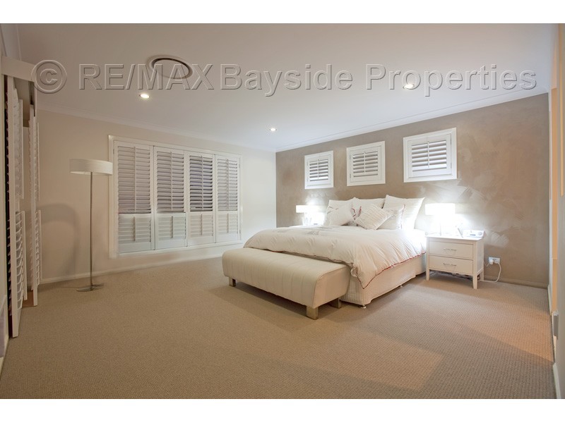 73 Beachcrest Road, Wellington Point QLD 4160