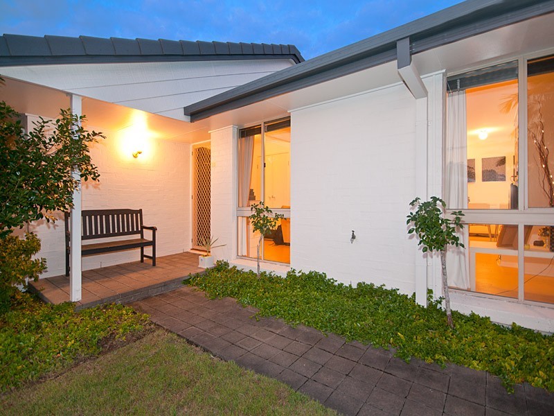 20  Northbrook Street, Sinnamon Park QLD 4073