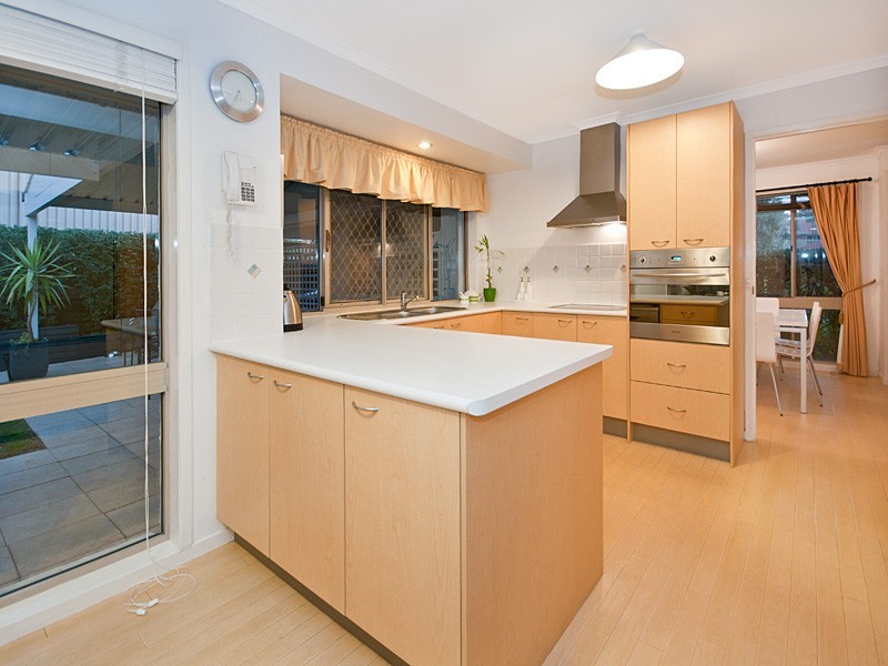 20  Northbrook Street, Sinnamon Park QLD 4073