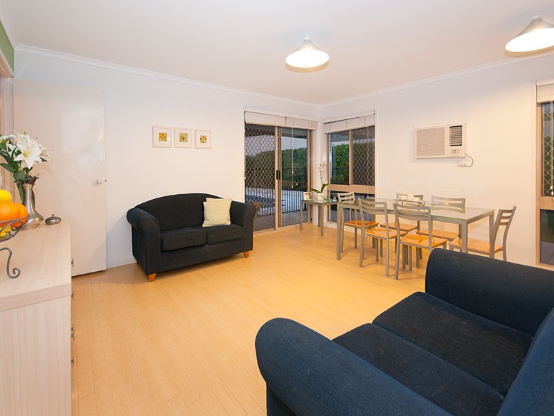 20  Northbrook Street, Sinnamon Park QLD 4073