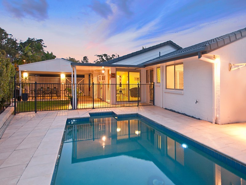 20  Northbrook Street, Sinnamon Park QLD 4073