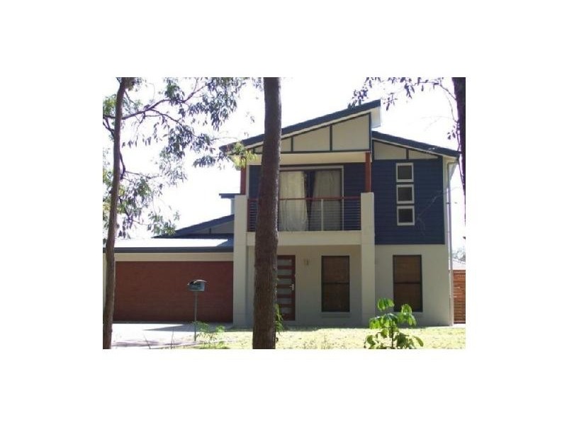 11 CYAN PLACE, Redland Bay QLD 4165