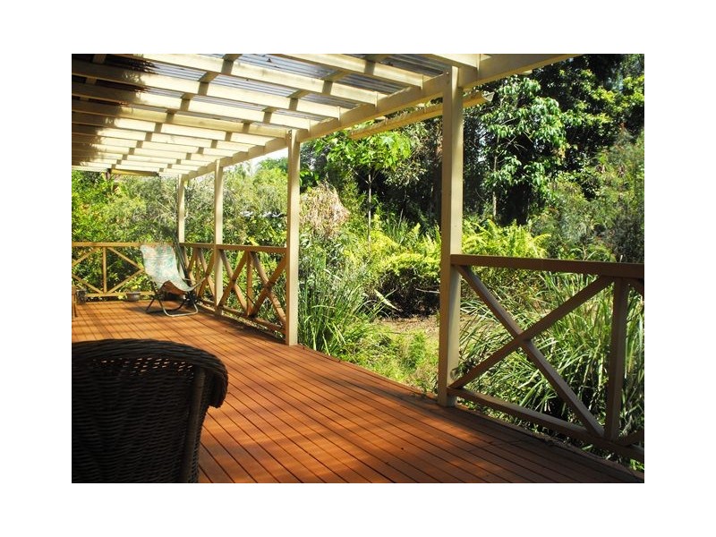 18 Valantine Road, Birkdale QLD 4159