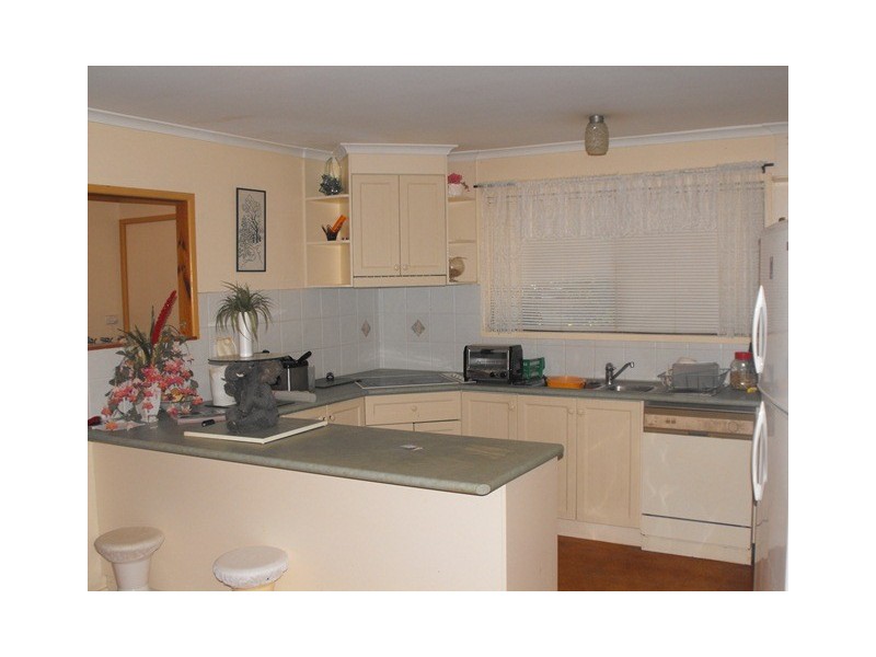 18 Valantine Road, Birkdale QLD 4159