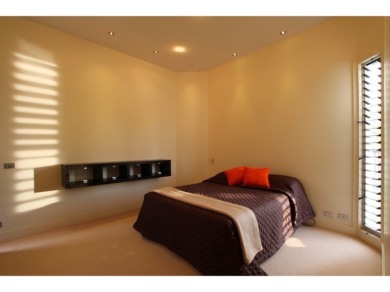 185 Oceana tce., Lota QLD 4179