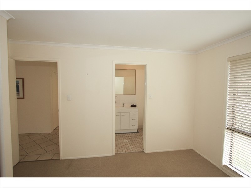 1 Dorking Ct, Alexandra Hills QLD 4161